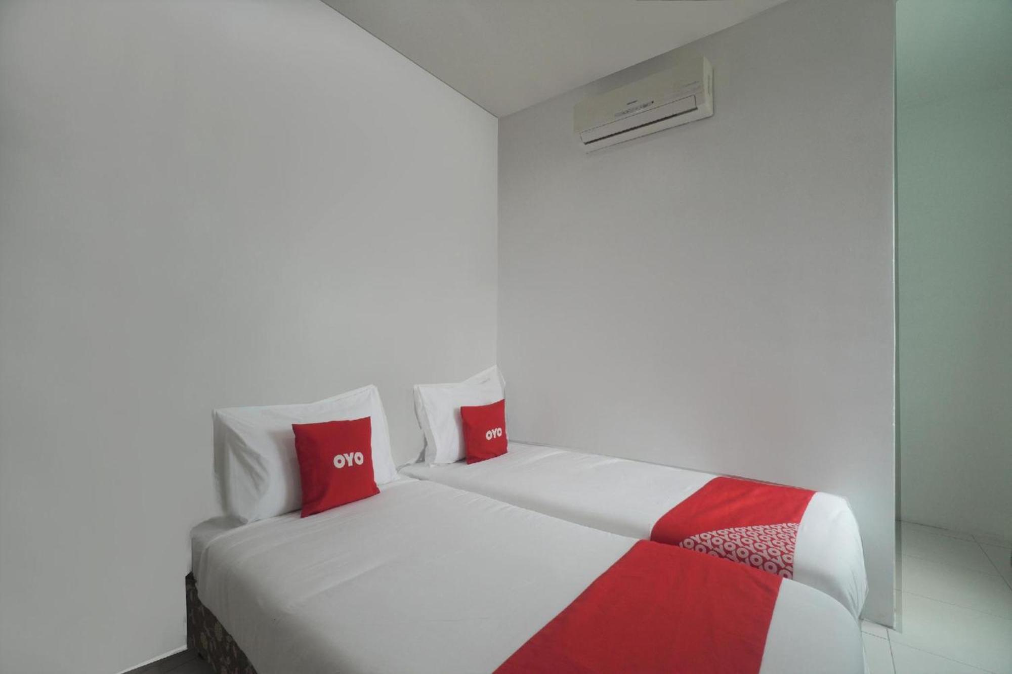 Oyo 91089 Motel Fasa 2B Seri Manjung Ngoại thất bức ảnh